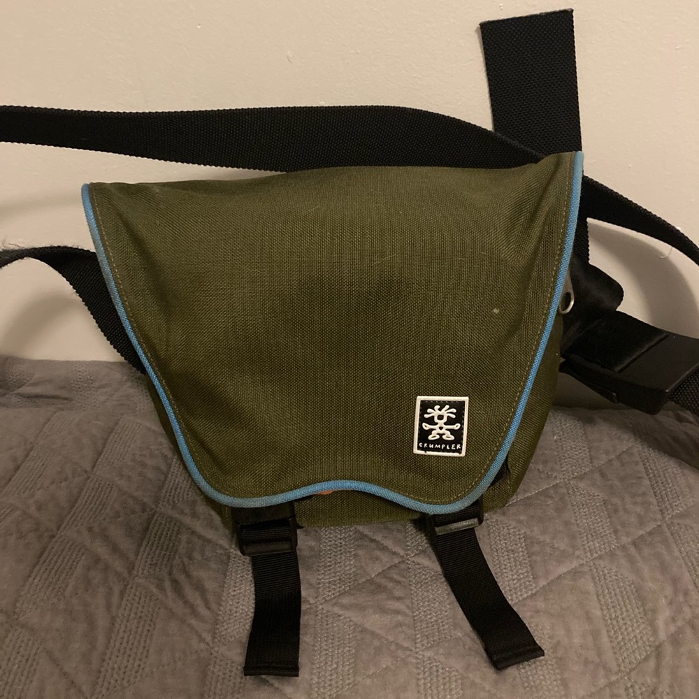 Crumpler Padded Camera Shoulder Bag